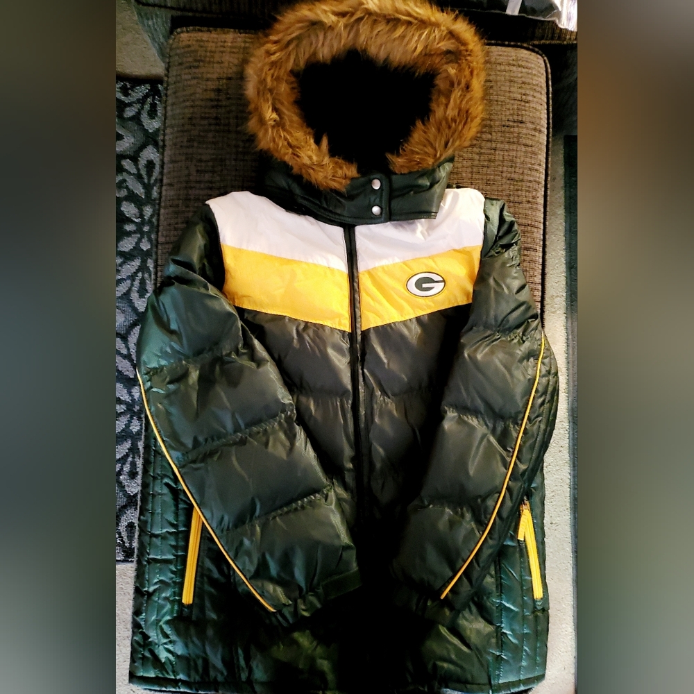 GB Packers Womans coat